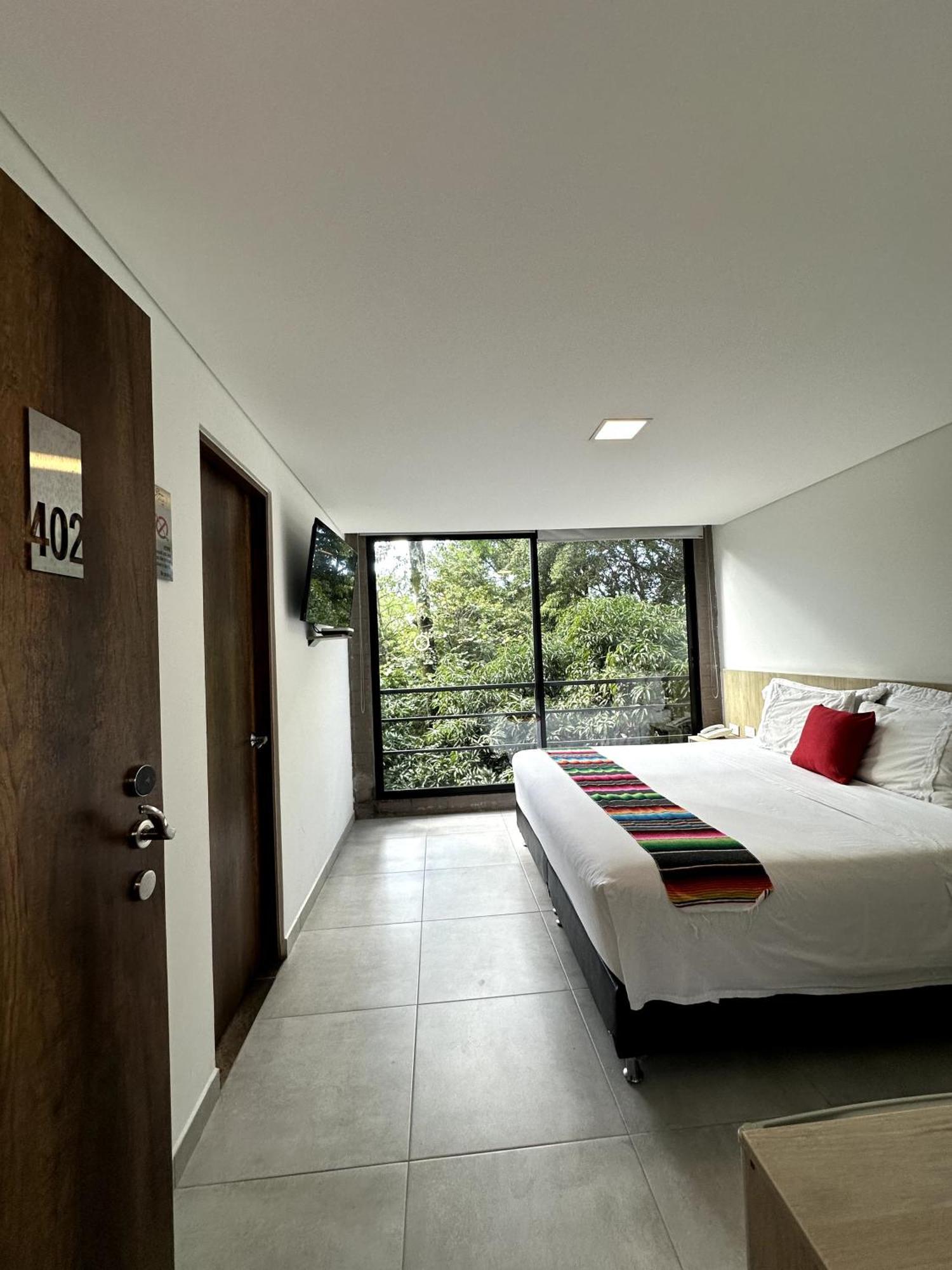 Hotel Zona Verde Медельин Экстерьер фото