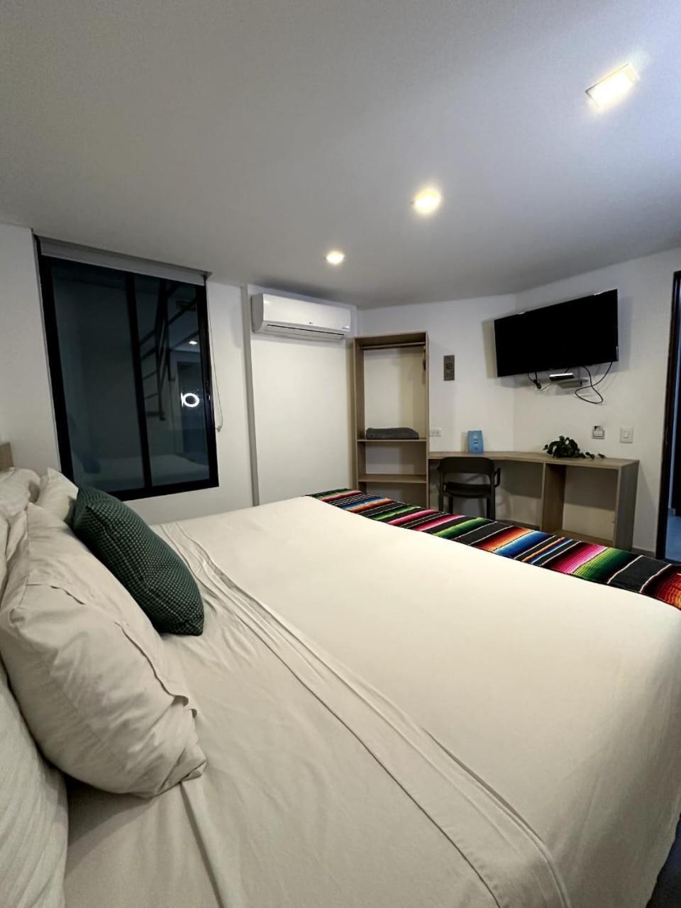 Hotel Zona Verde Медельин Экстерьер фото