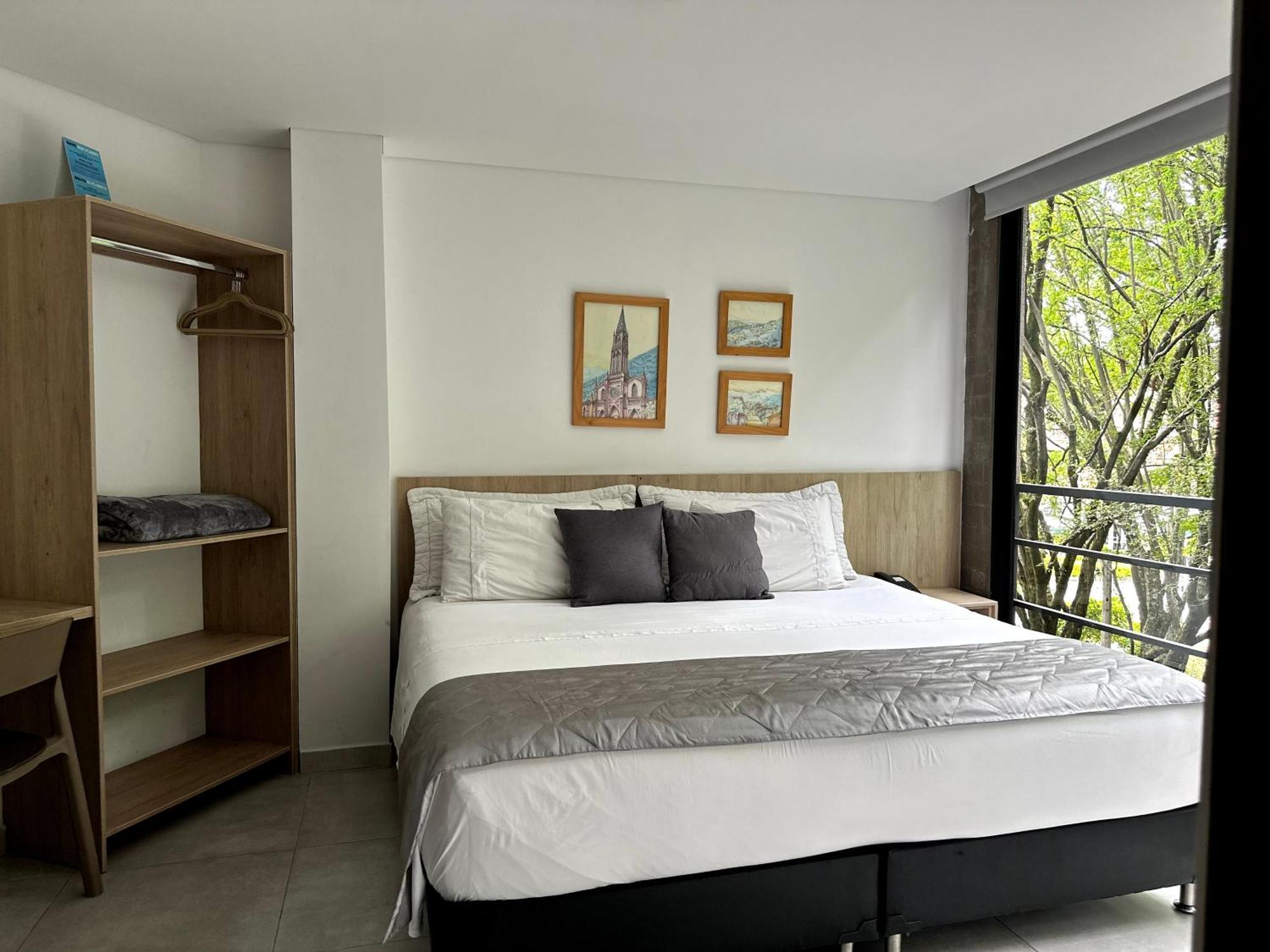 Hotel Zona Verde Медельин Экстерьер фото