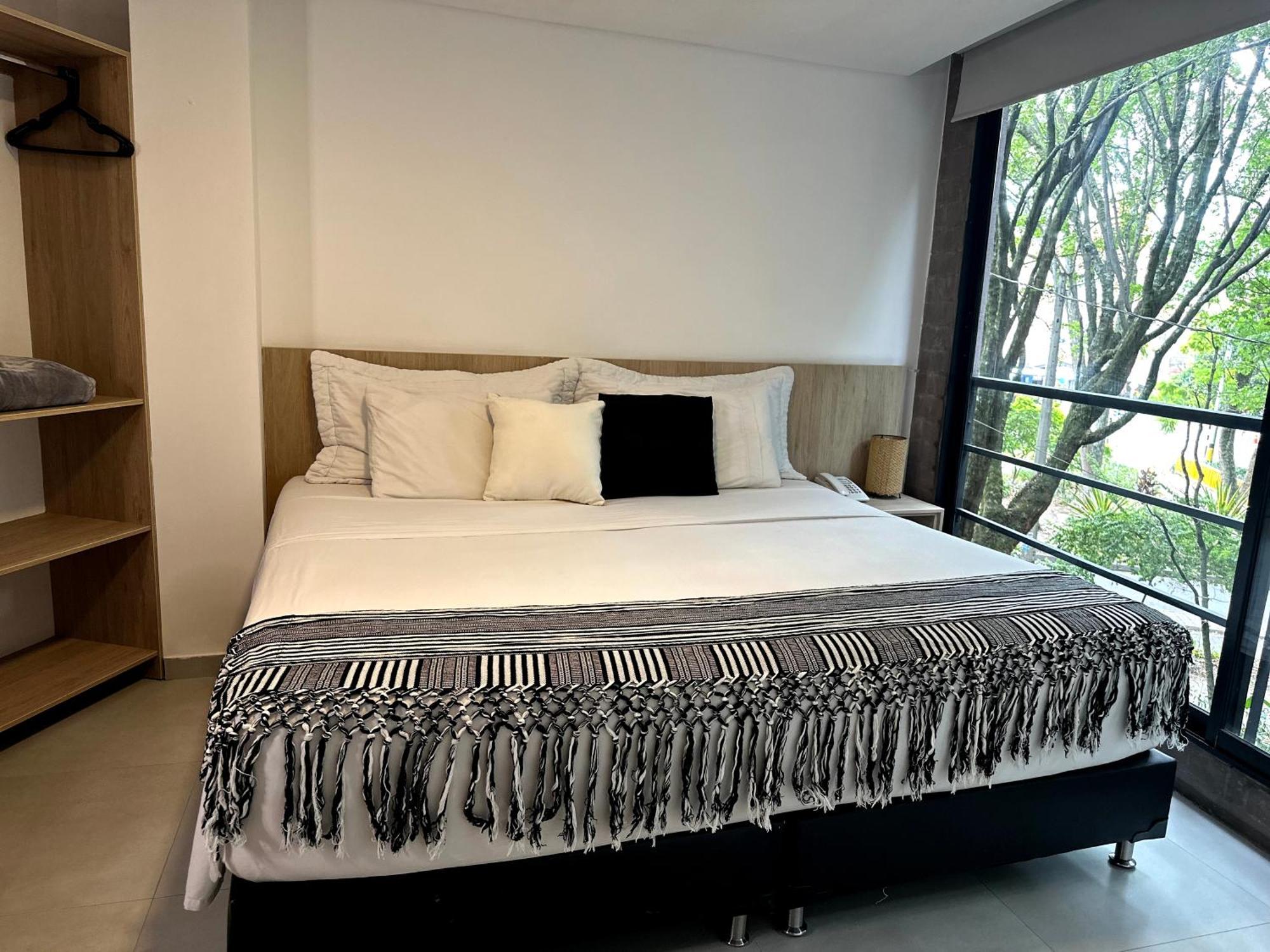 Hotel Zona Verde Медельин Экстерьер фото