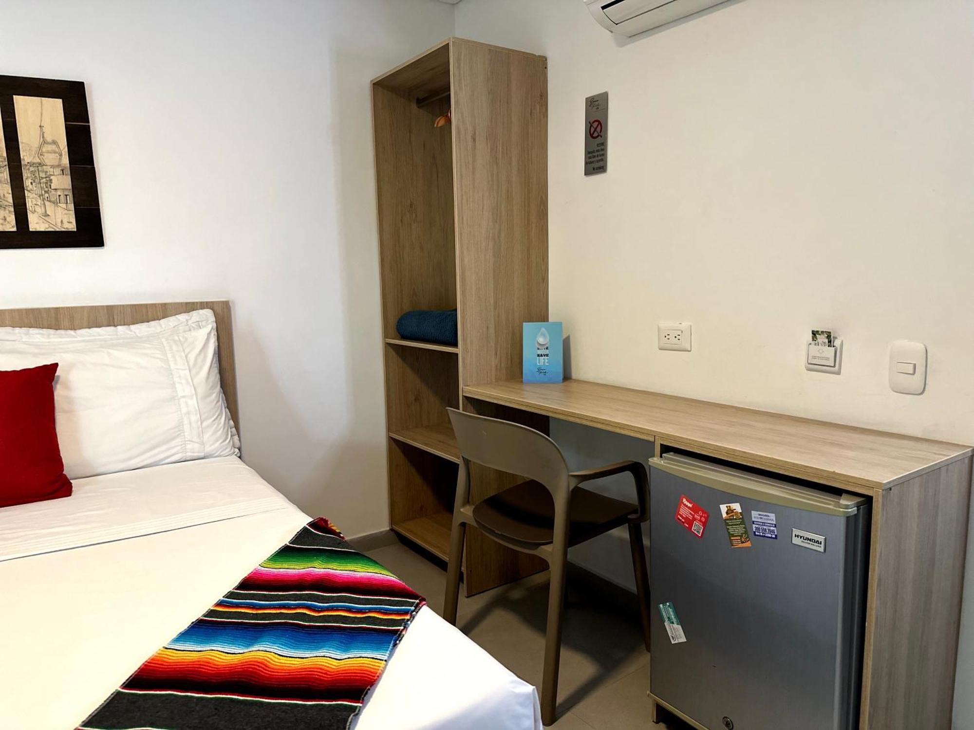 Hotel Zona Verde Медельин Экстерьер фото