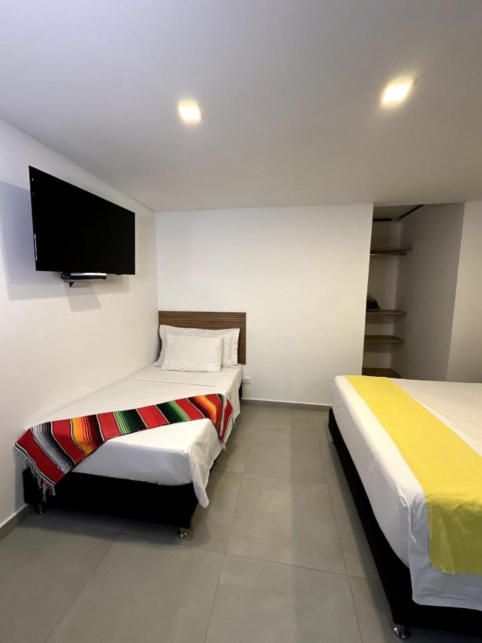 Hotel Zona Verde Медельин Экстерьер фото