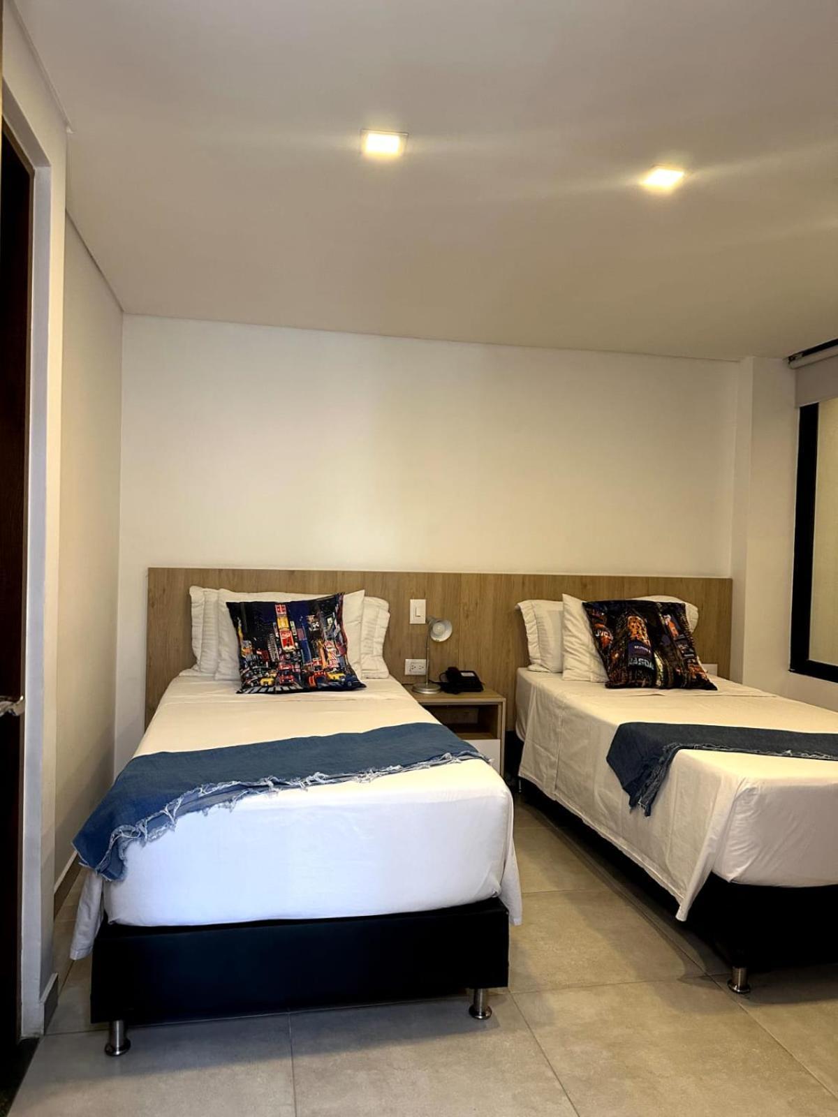 Hotel Zona Verde Медельин Экстерьер фото
