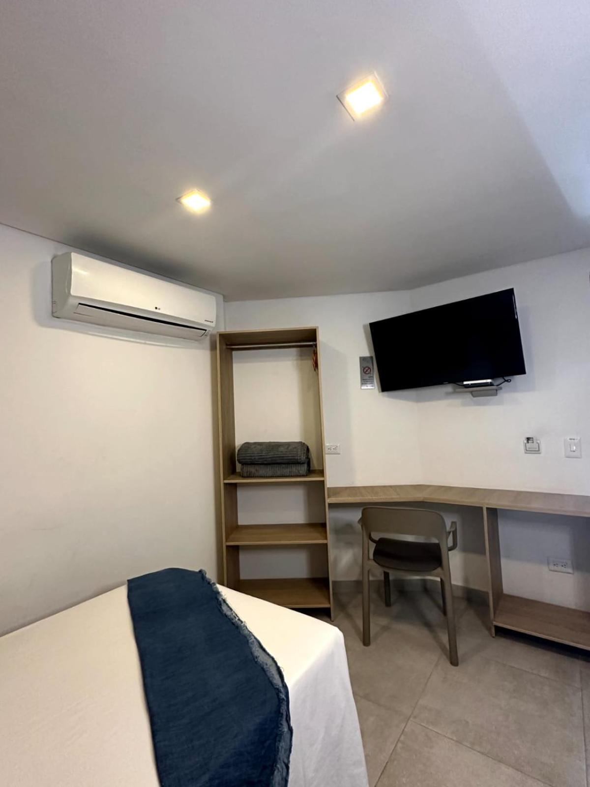 Hotel Zona Verde Медельин Экстерьер фото