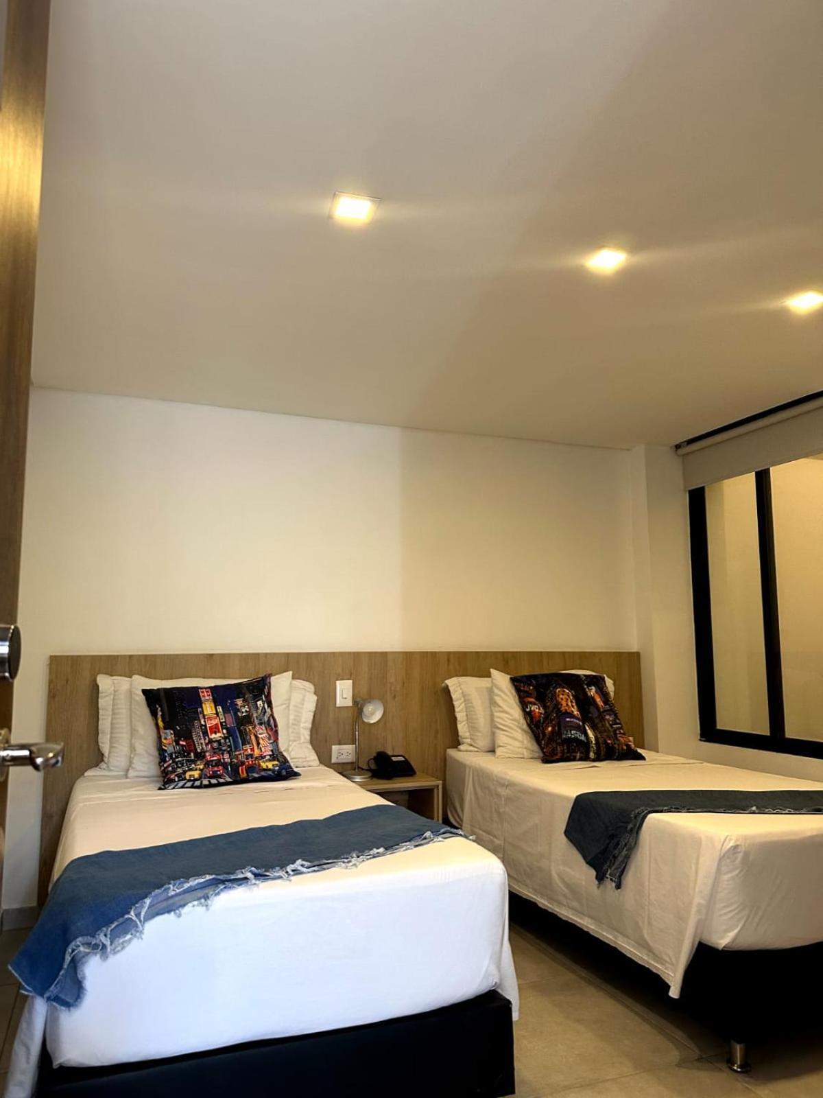 Hotel Zona Verde Медельин Экстерьер фото